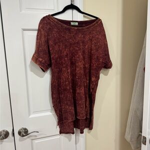 Zenana Outfitters Red Relaxed Short Sleeve Tunic